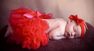 NEW Red Ruffled Tutu Style Pettiskirt with Attached Diaper Cover/Panty (LC1123) and  NEW Red Headband with Bow (BB1175)