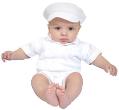 NEW Will'Beth White Knit Shorts Set with Vest (CC1024) and NEW Sarah Louise White Linen Newsboy Style Hat (BB0978)