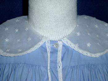 vintage-blue-dress-2-closeup